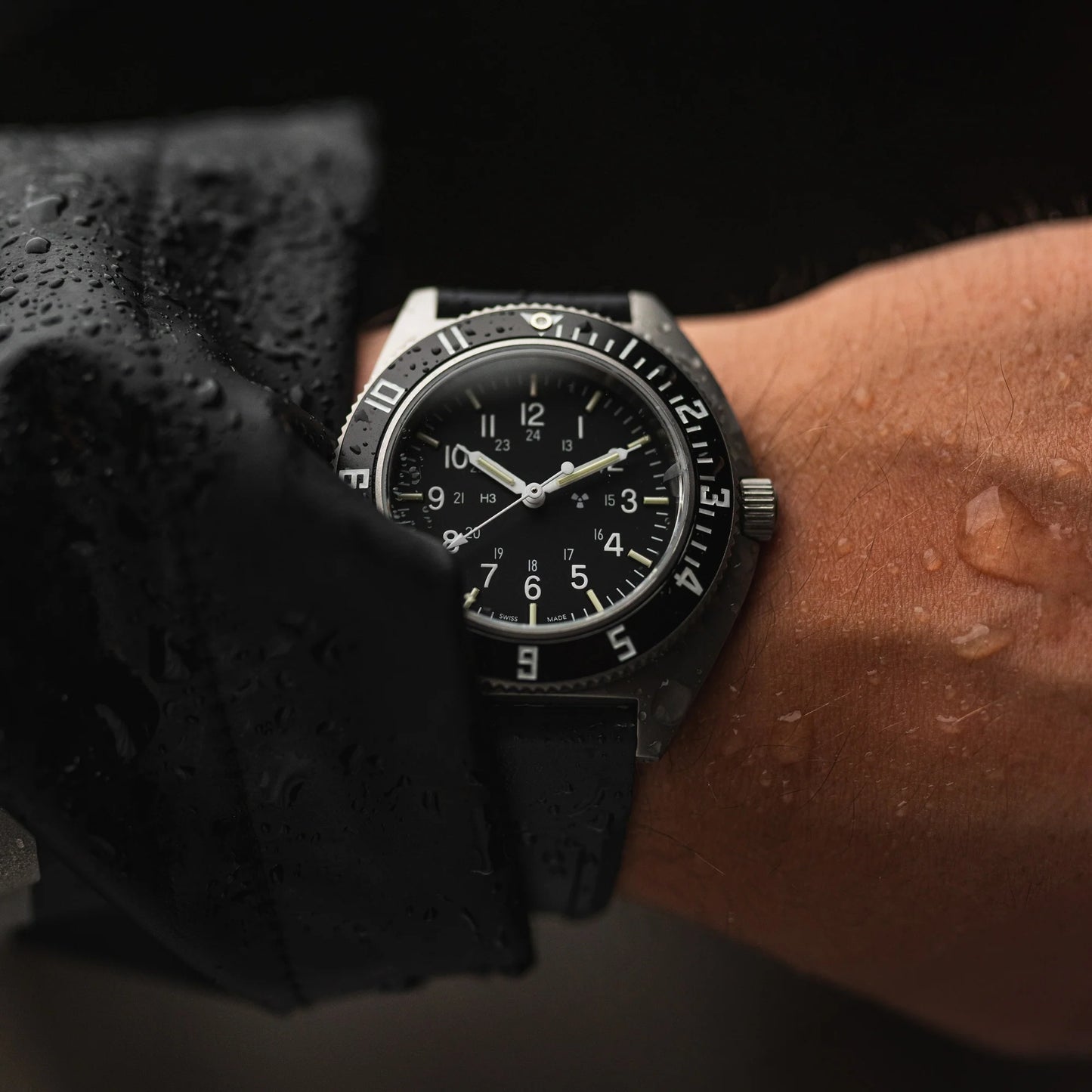 Marathon 41mm SSNAV Type II - Pilot's Quartz on 3-Piece Rubber Strap Kit