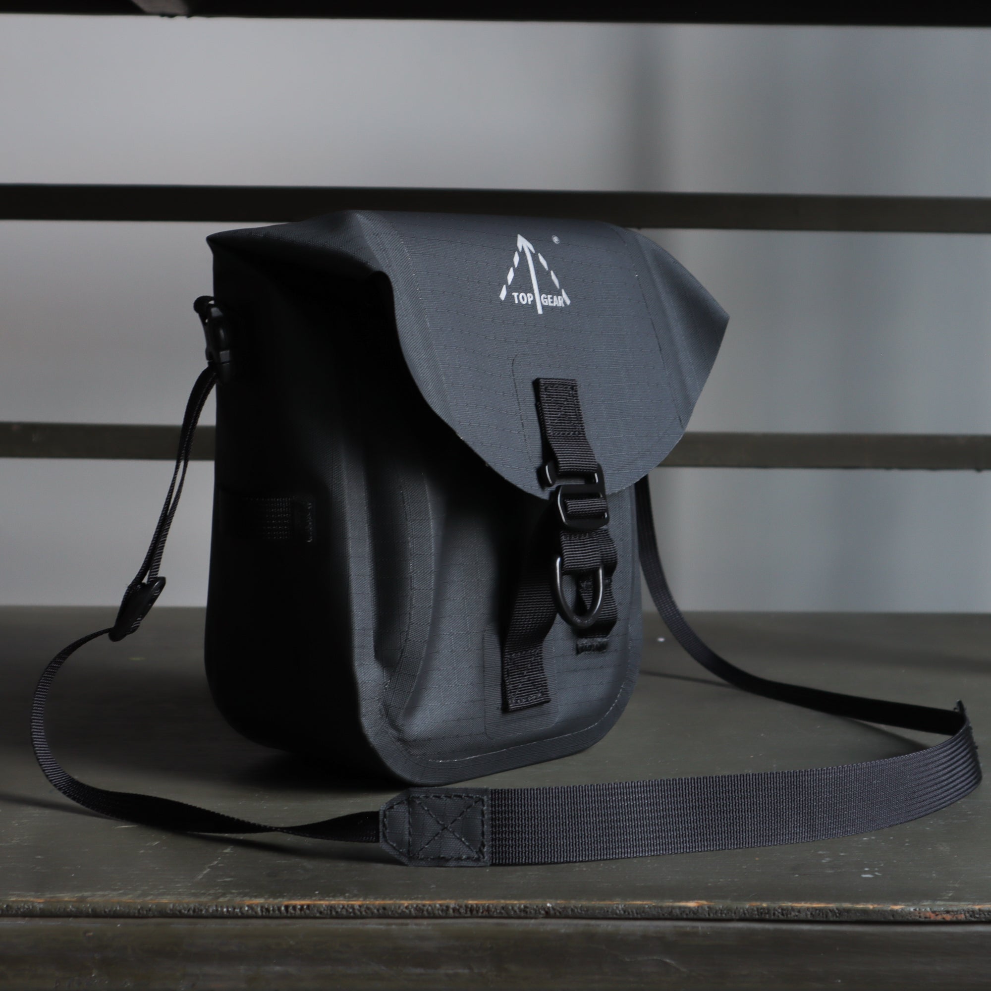 bs to top gear Top Gear WP500 Waterproof Urban Sling Bag