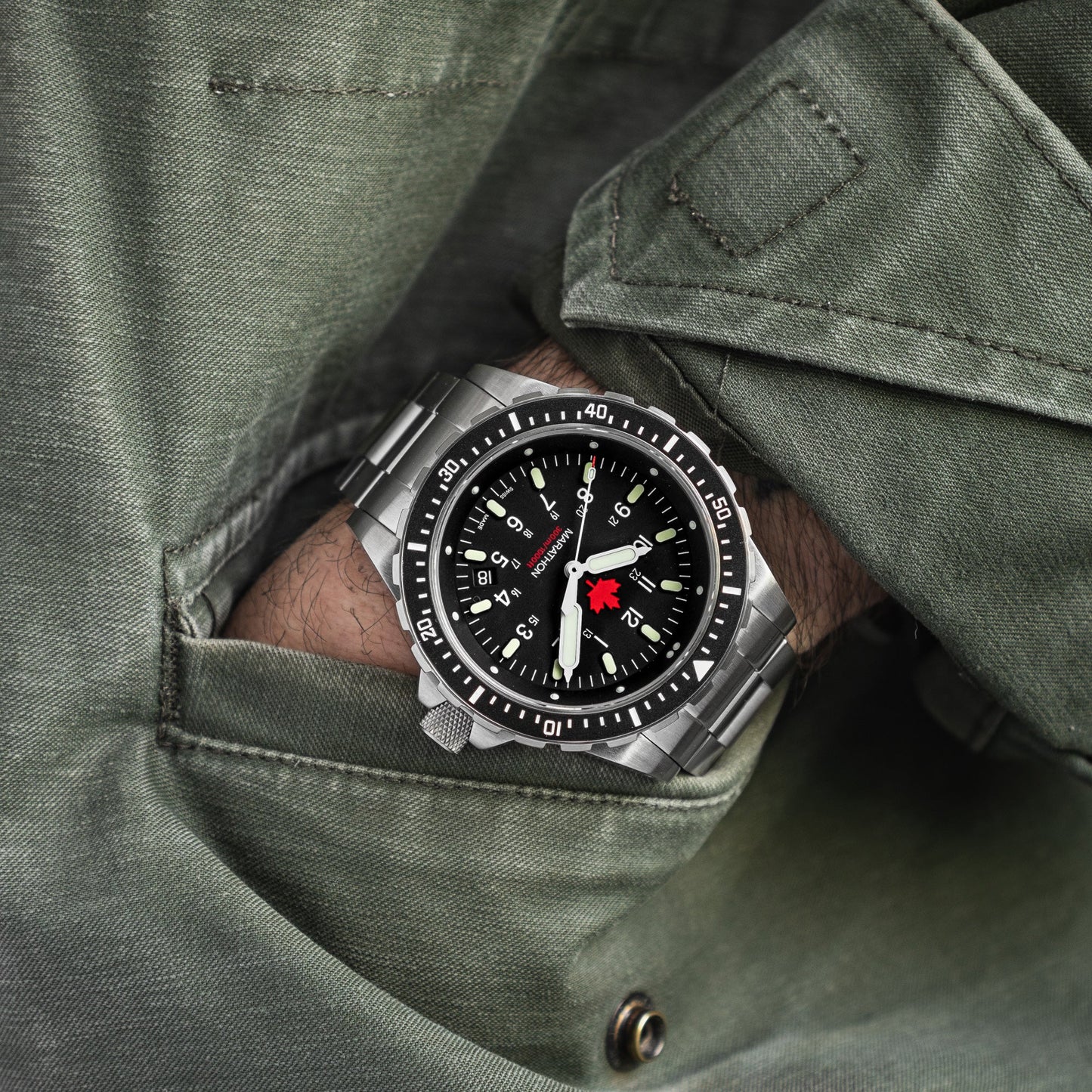 Marathon 46mm JSAR® Red Maple, Type II - Diver's Quartz with Maple Stainless Steel Bracelet