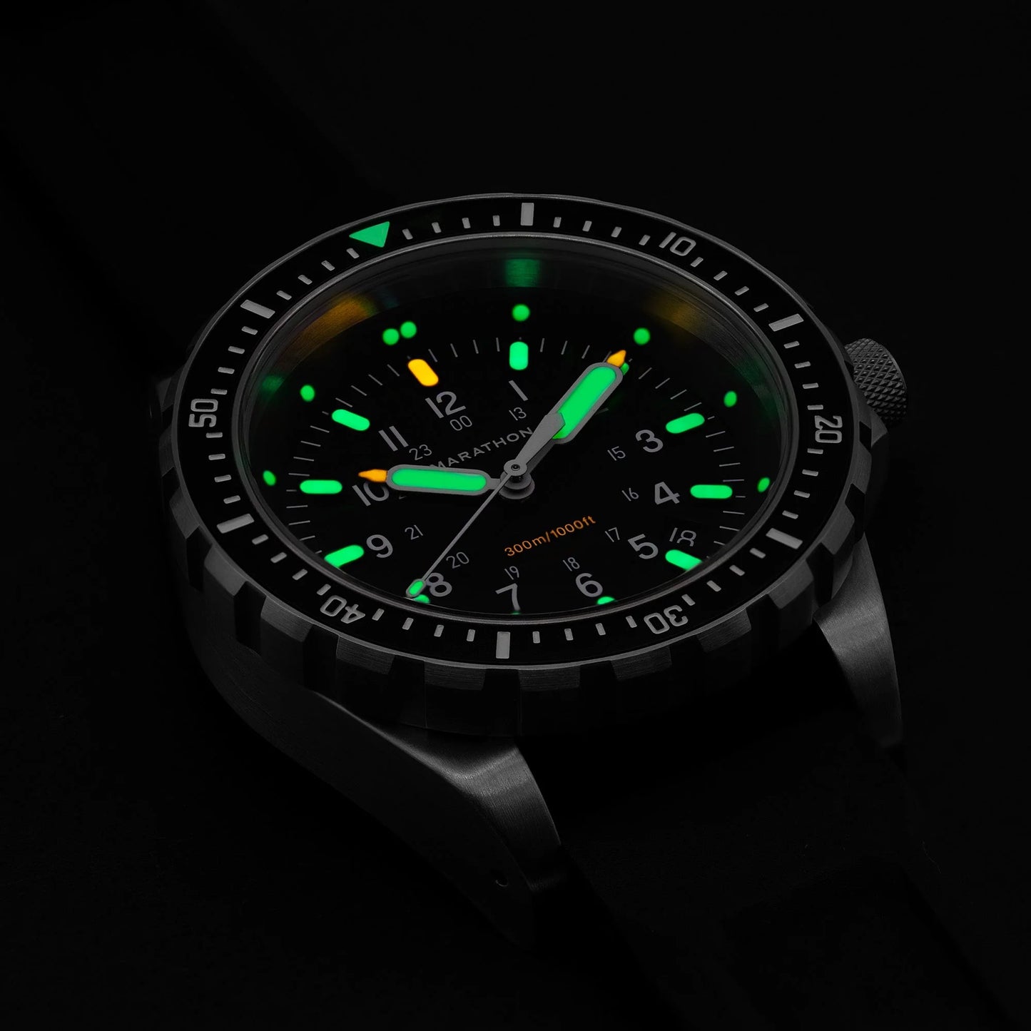 Marathon 46mm JSAR® Type II - Diver's Quartz with Stainless Steel Bracelet