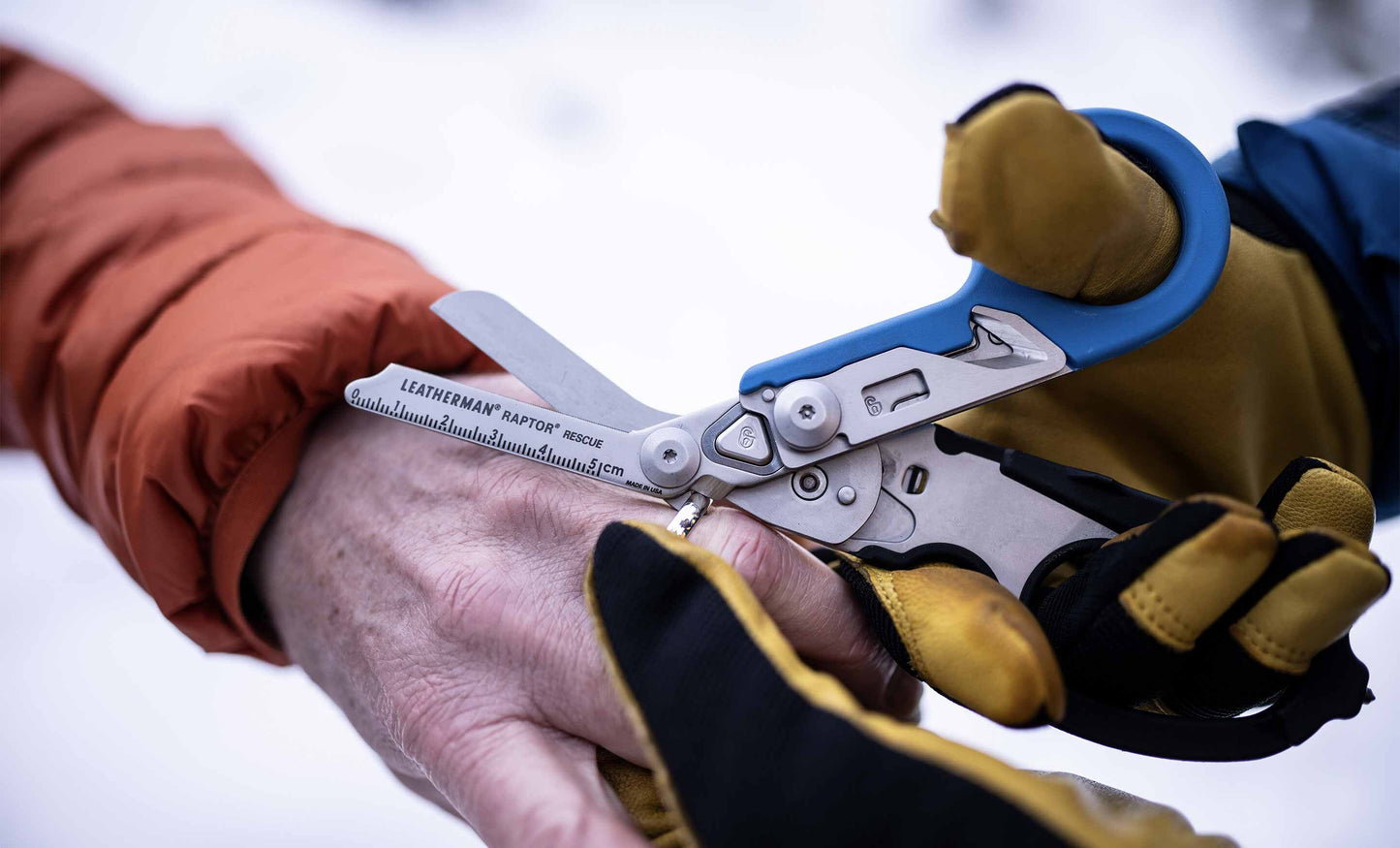 Leatherman RAPTOR® 緊急救援剪刀:一種工具應對多種緊急情況