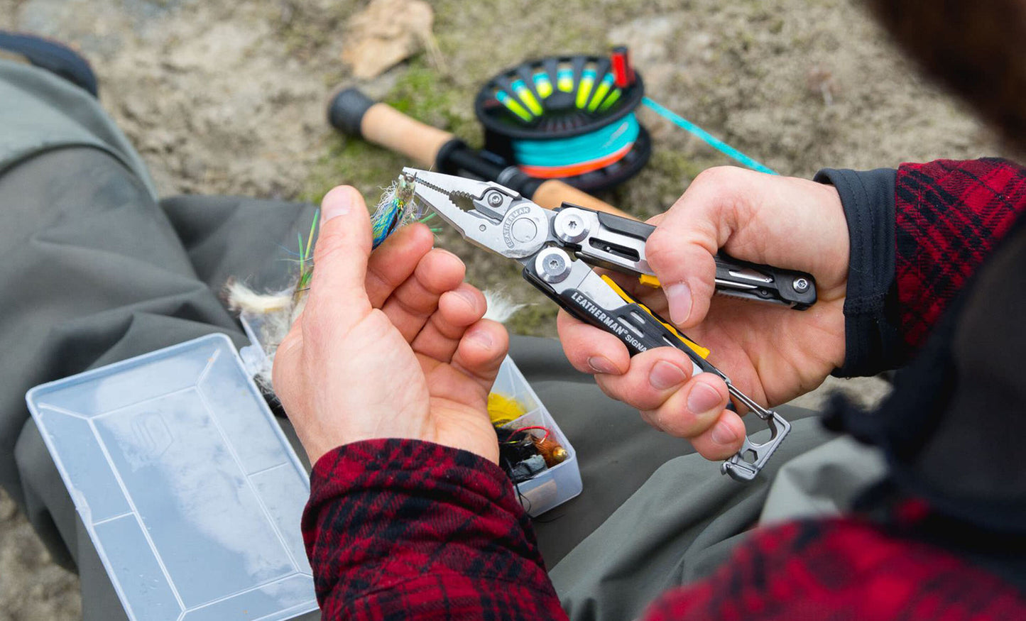 Leatherman Signal®:Essential Gear for Outdoor Adventures