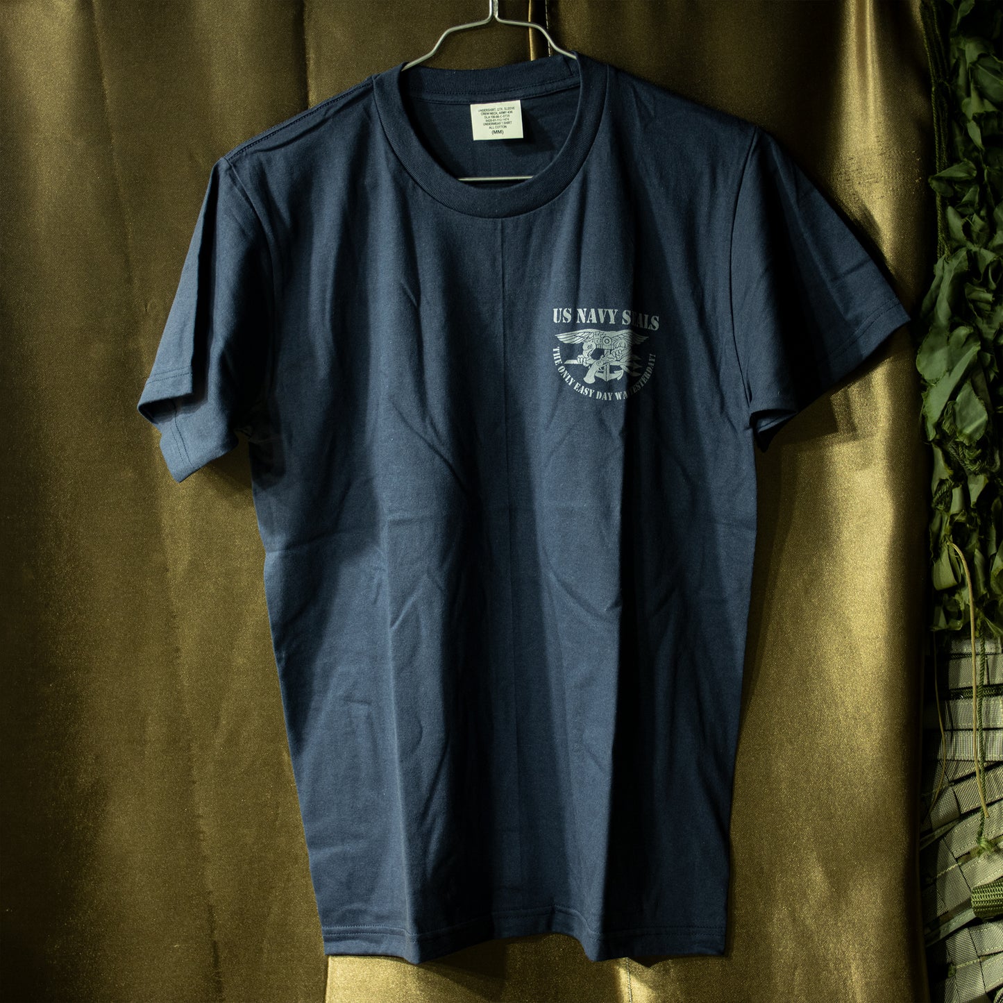NAVY SEAL feature T-shirt (C71)