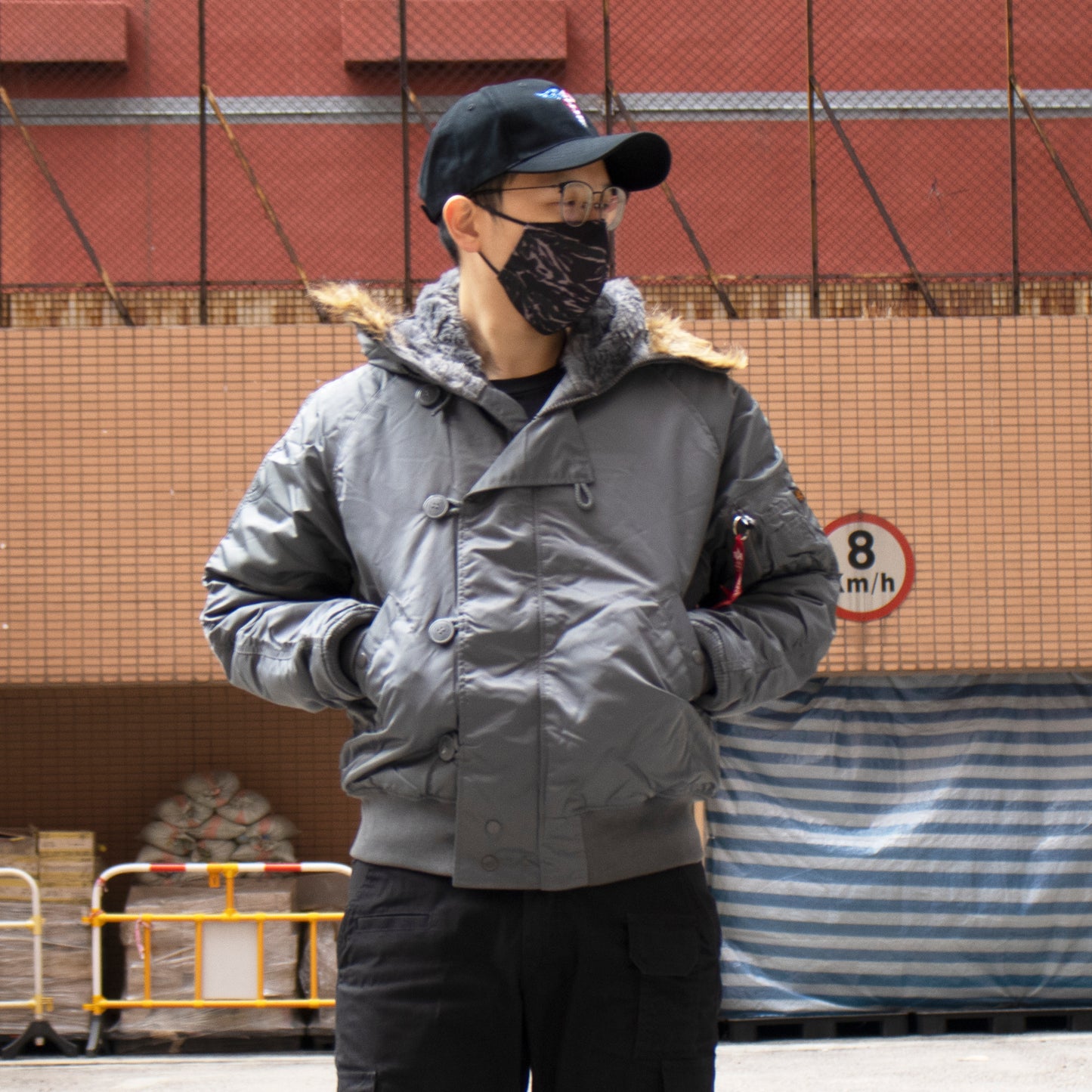 ALPHA N-2B SHORT WAIST PARKA (GUNMETAL)