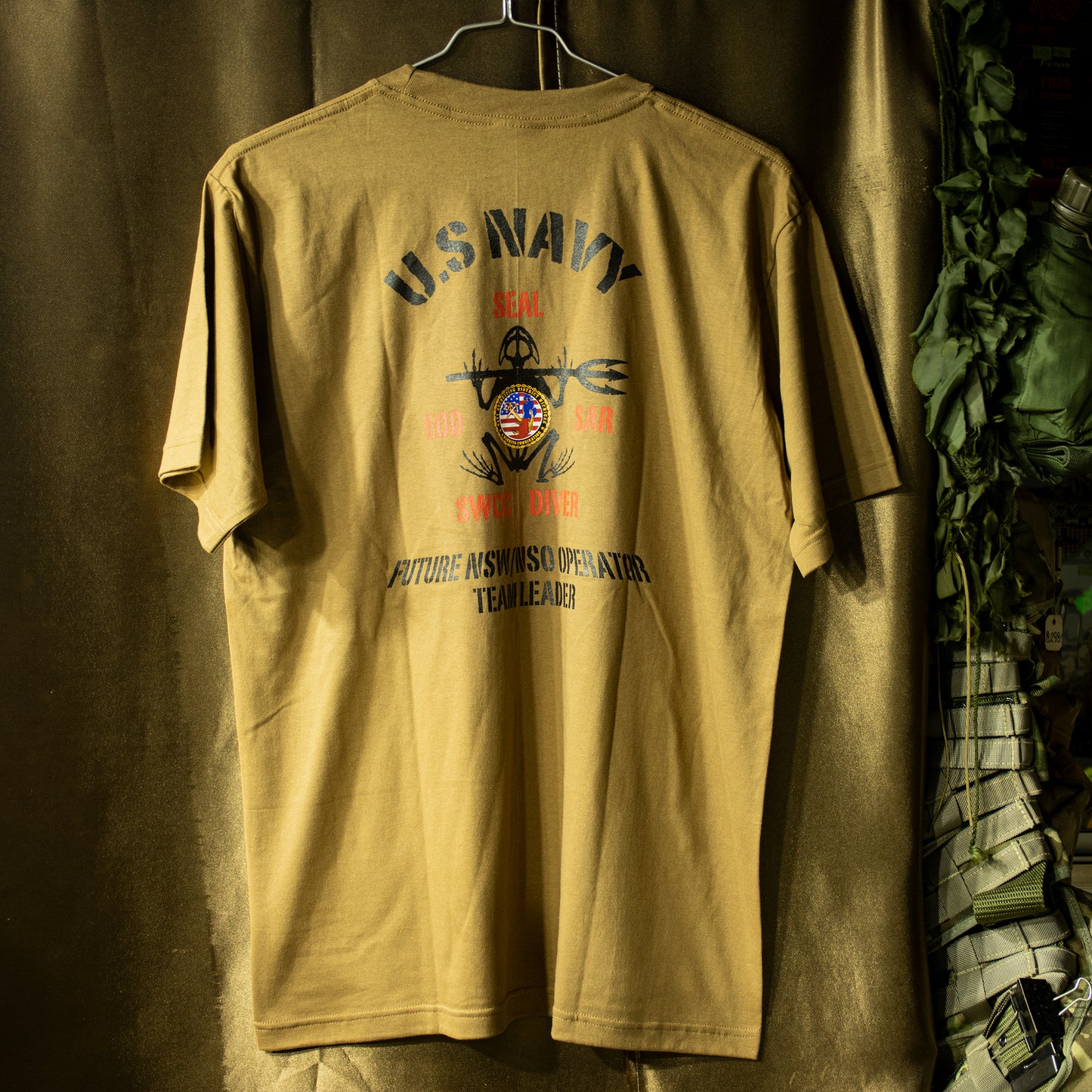 NAVY SEAL feature T-shirt (C71)