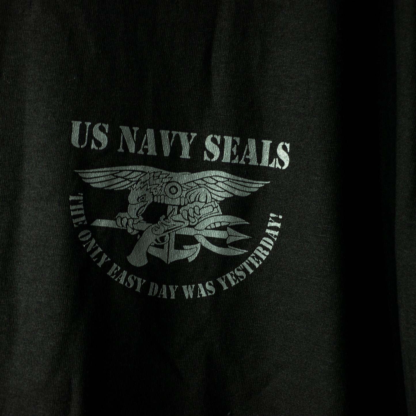 NAVY SEAL feature T-shirt (C71)