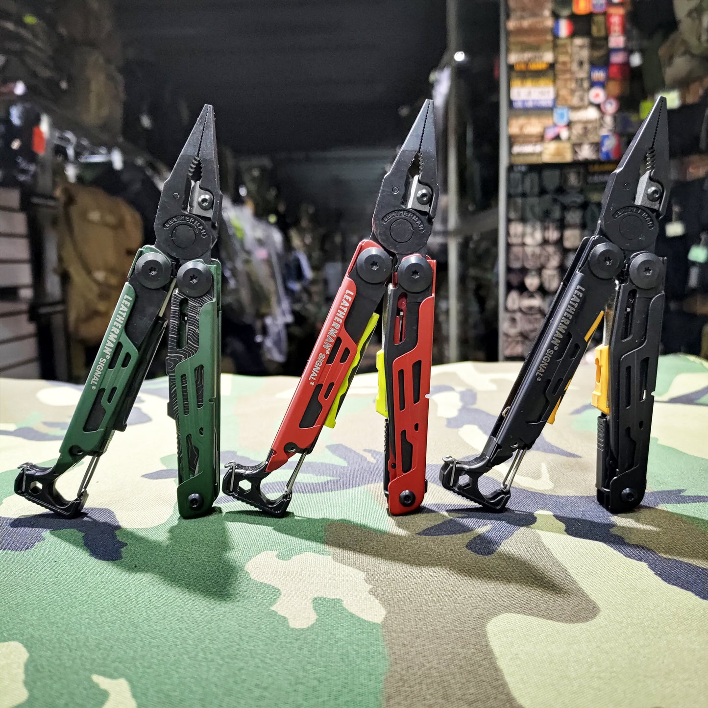 Leatherman Signal®:Essential Gear for Outdoor Adventures