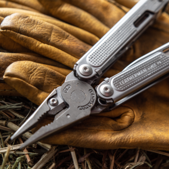 Leatherman FREE® P4: The Premier Choice for Professional Multitools