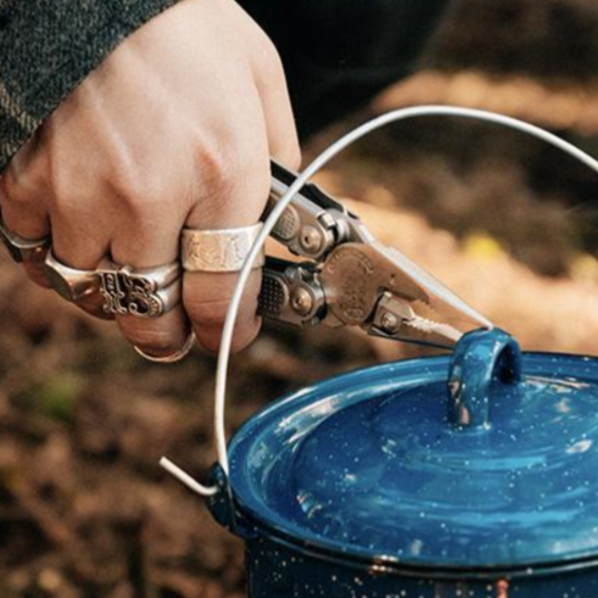 Leatherman FREE® P4: The Premier Choice for Professional Multitools