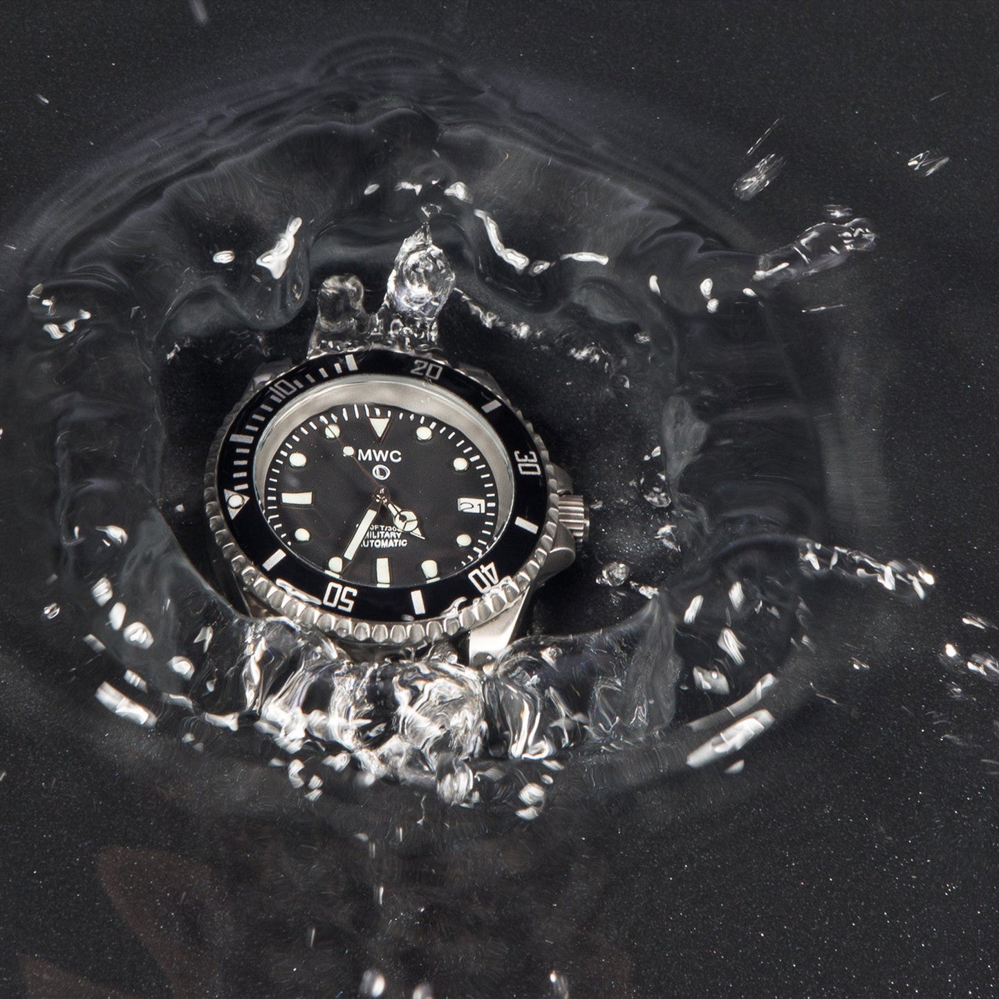 MWC 300m Automatic Military Dive Watch in Stainless Steel Bracelet