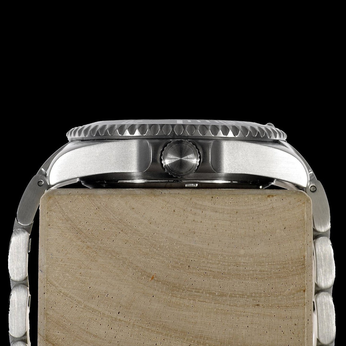 MWC 300m Automatic Military Dive Watch in Stainless Steel Bracelet