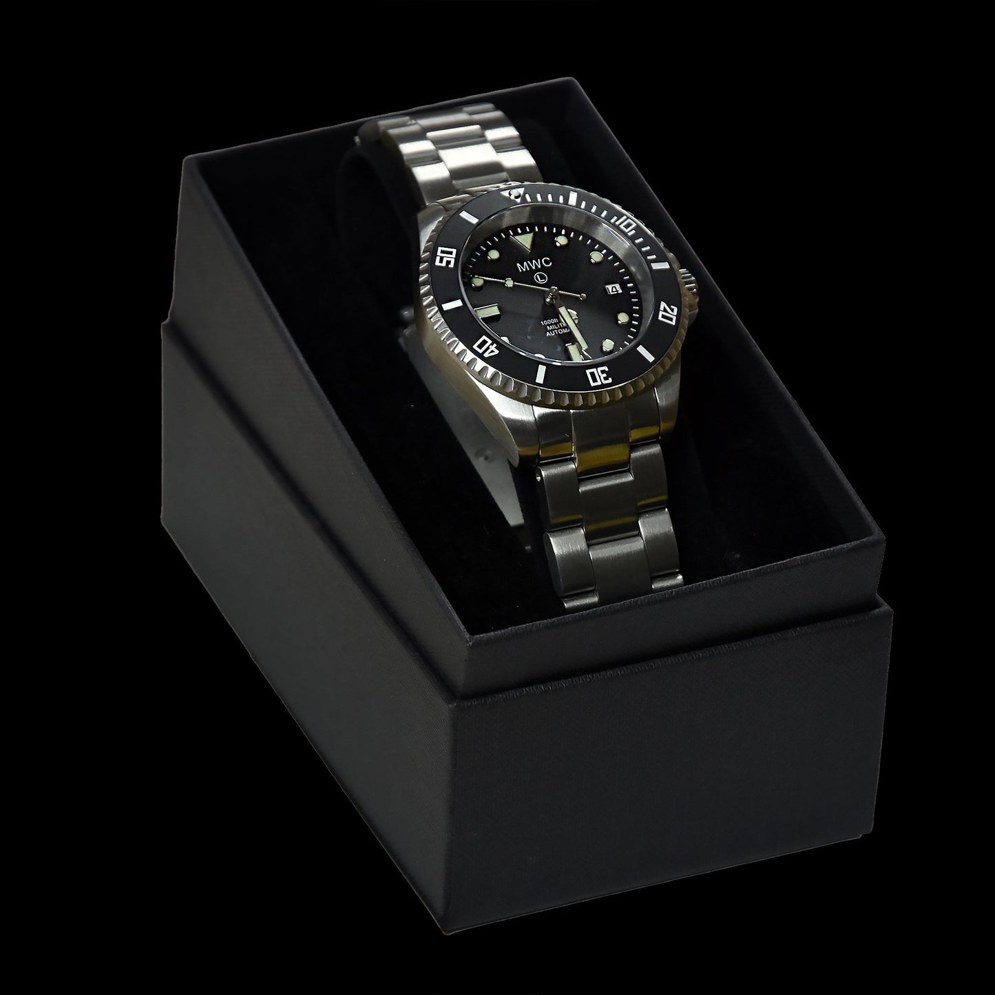 MWC 300m Automatic Military Dive Watch in Stainless Steel Bracelet