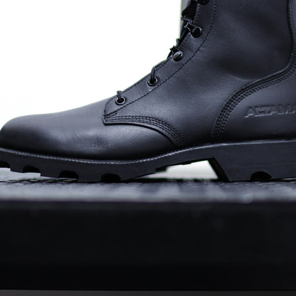 Altama Leather Combat Boot: Military Standard Meets Everyday Comfort
