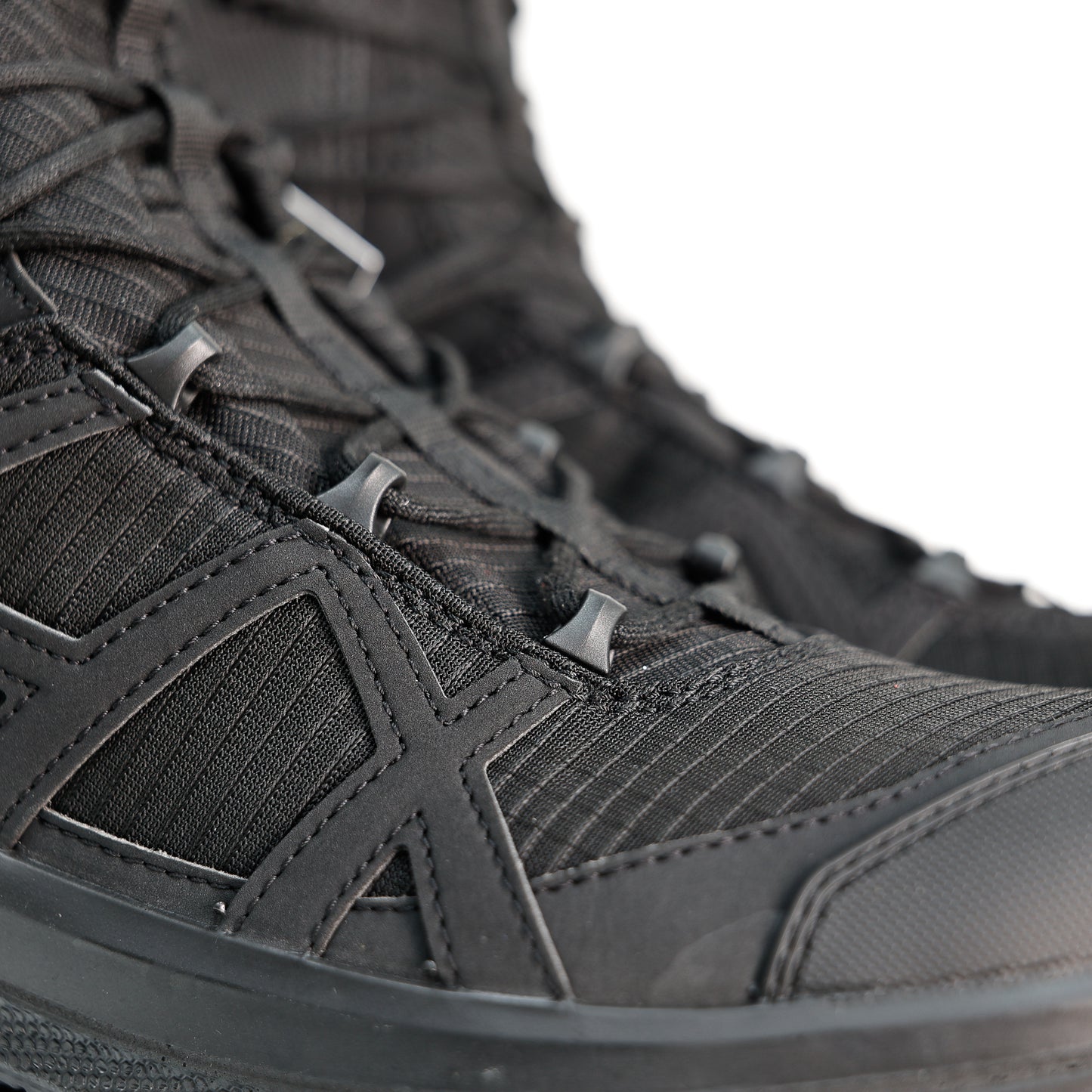 HAIX Black Eagle Athletic 2.0 T 透氣側拉鍊戰術靴