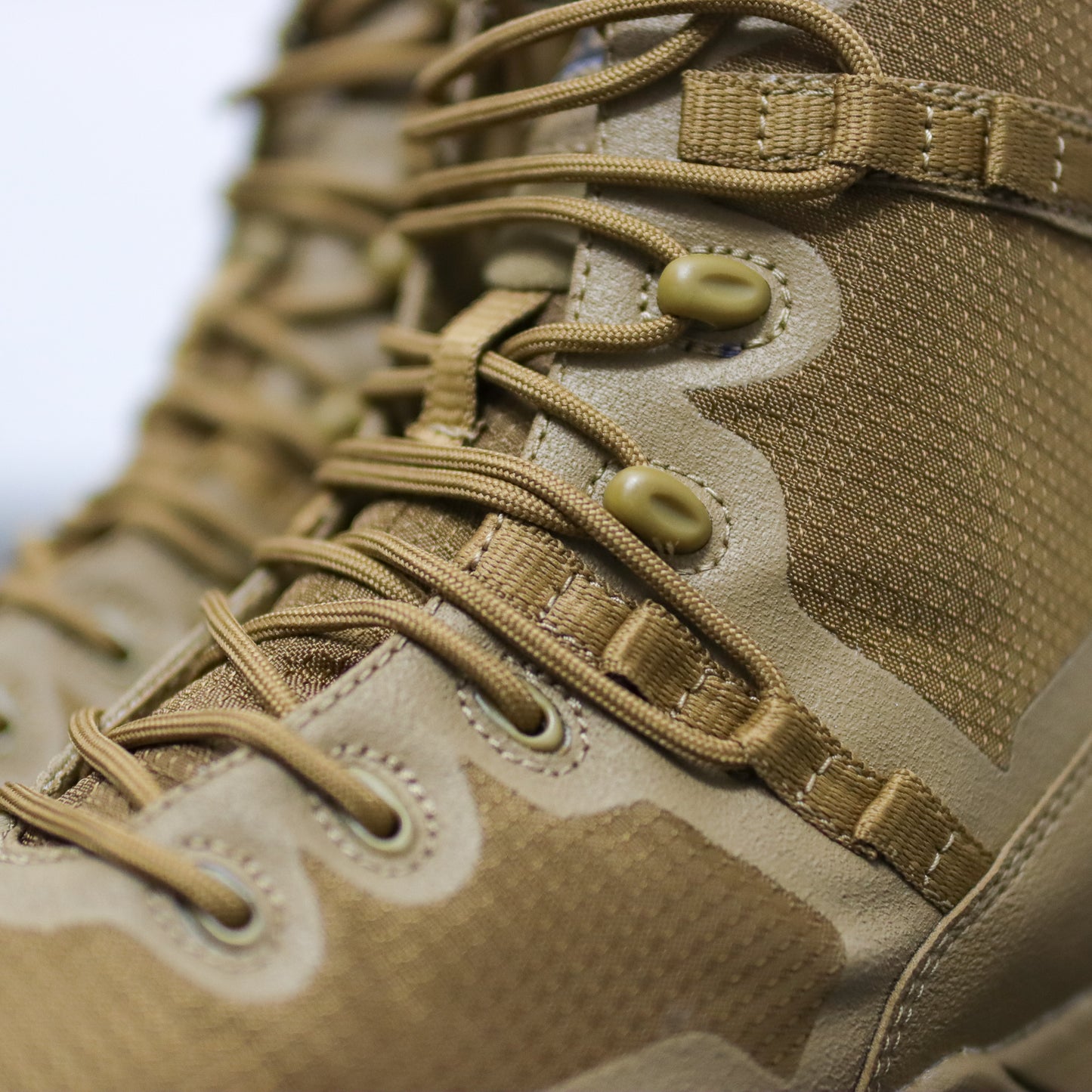 Original S.W.A.T. Alpha Fury 8" 防滑耐油輕便側拉鍊戰術靴