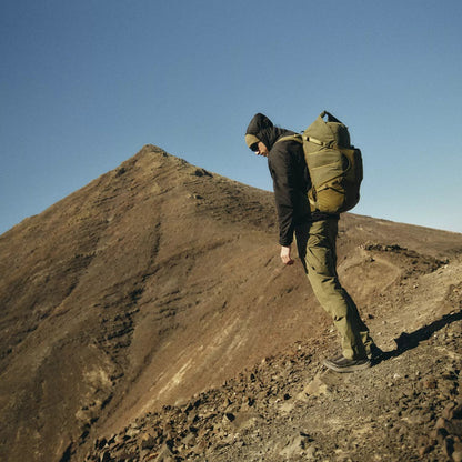 Helikon Wolfhound 保暖連帽外套 Climashield® Apex