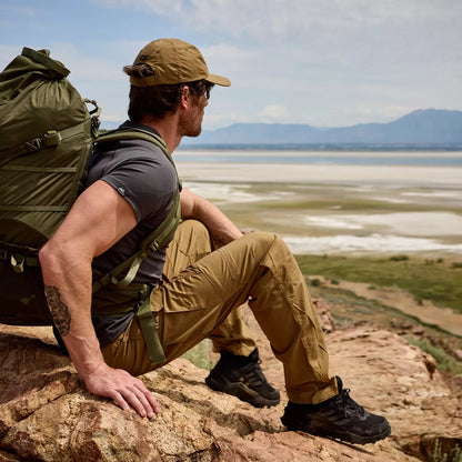 Helikon HOP 混紡機能長褲 — Duracanvas × VersaStretch、防潑抗污、膝部護墊