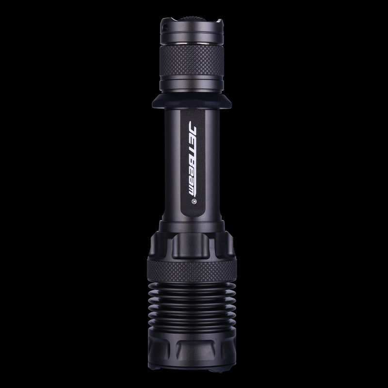 JETBeam M37 Pro 戰術手電筒｜3700 流明｜465 米射程