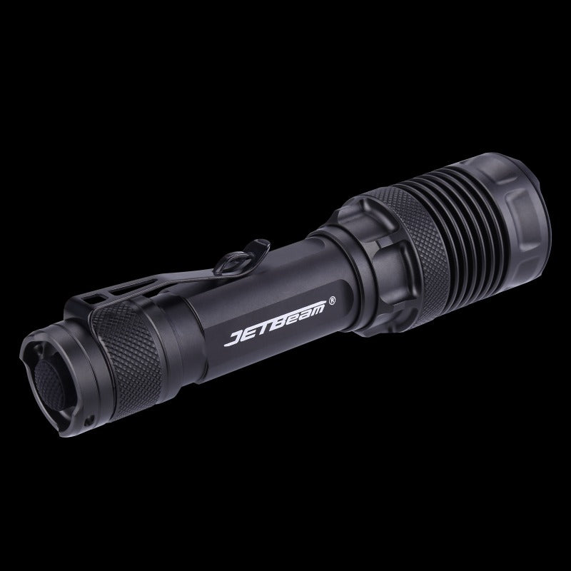 JETBeam M37 Pro 戰術手電筒｜3700 流明｜465 米射程