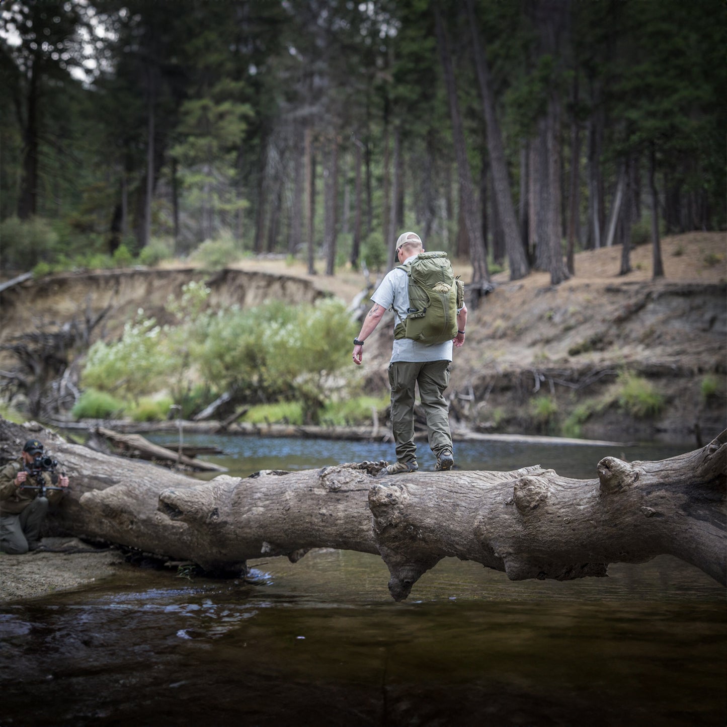 Helikon Summit 40L: Your Durable Companion for Outdoor Ventures