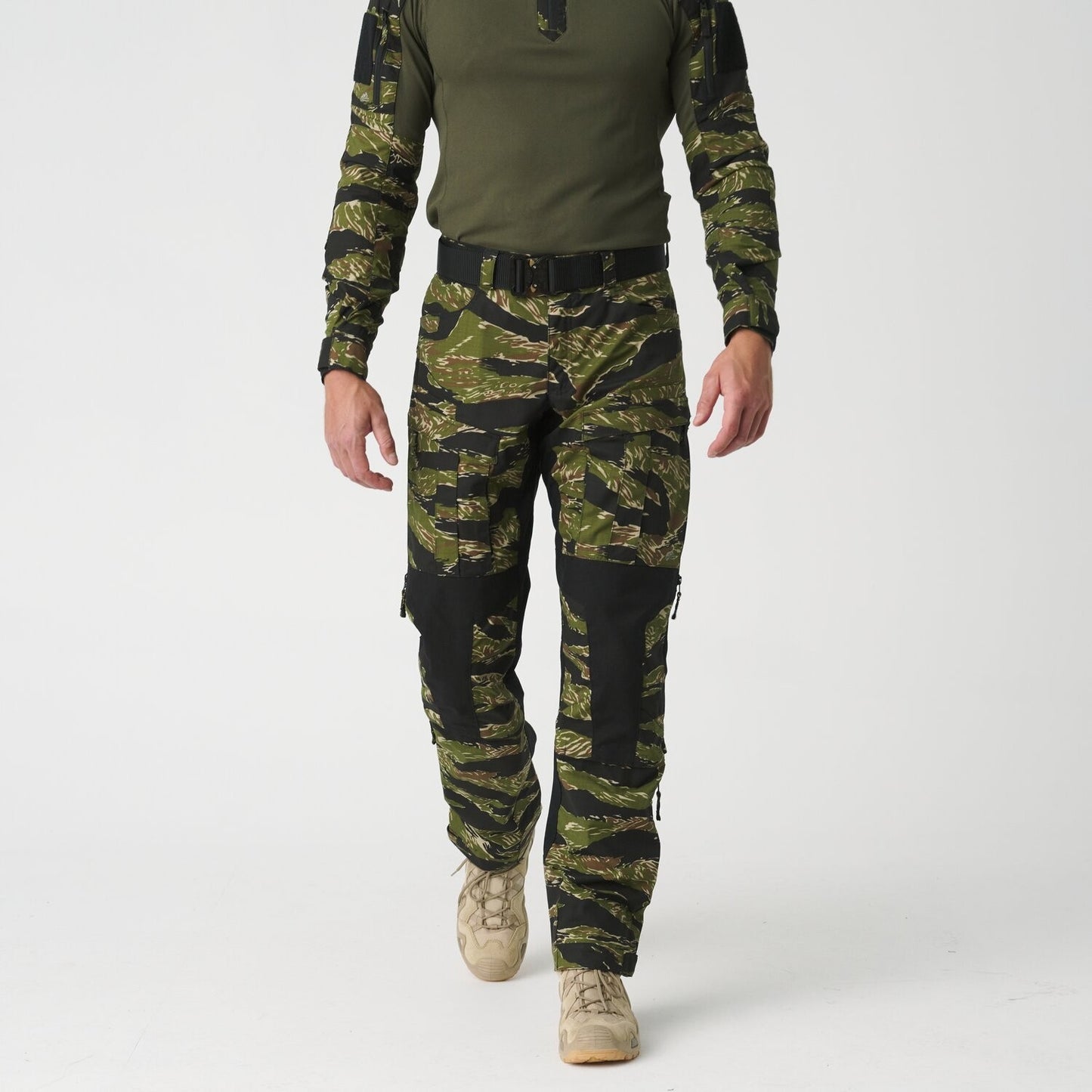 Helikon MCDU Tactical Pants in Camo