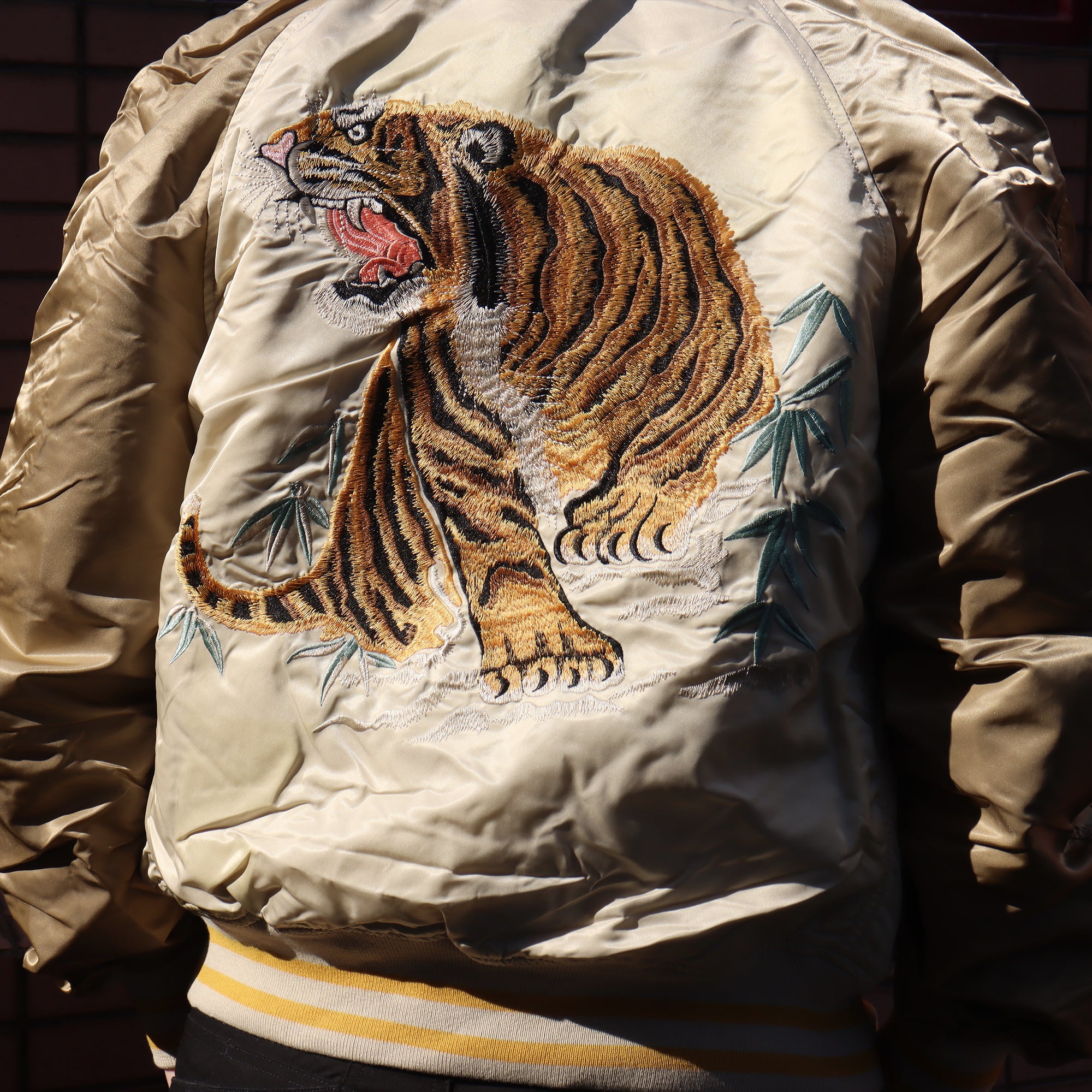 Alpha Industries Limited Edition Tiger Embroidered Flight Jacket Military style Fashion 3army store