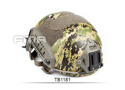 FMA TB1181-M 頭盔 M/L AOR2