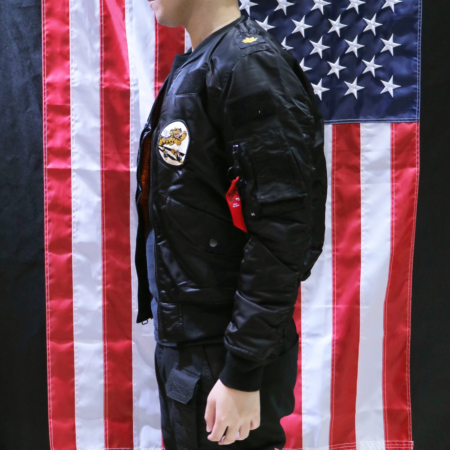VANCEFLY MA-1 Flight Jacket (Black)